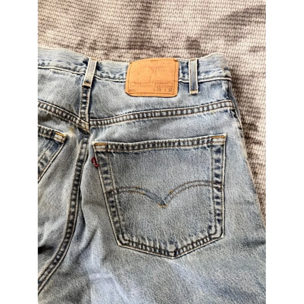 Vintage Levis 560 Loose Fit Tapered Leg Jeans Light Wash Denim USA Made 34x31
